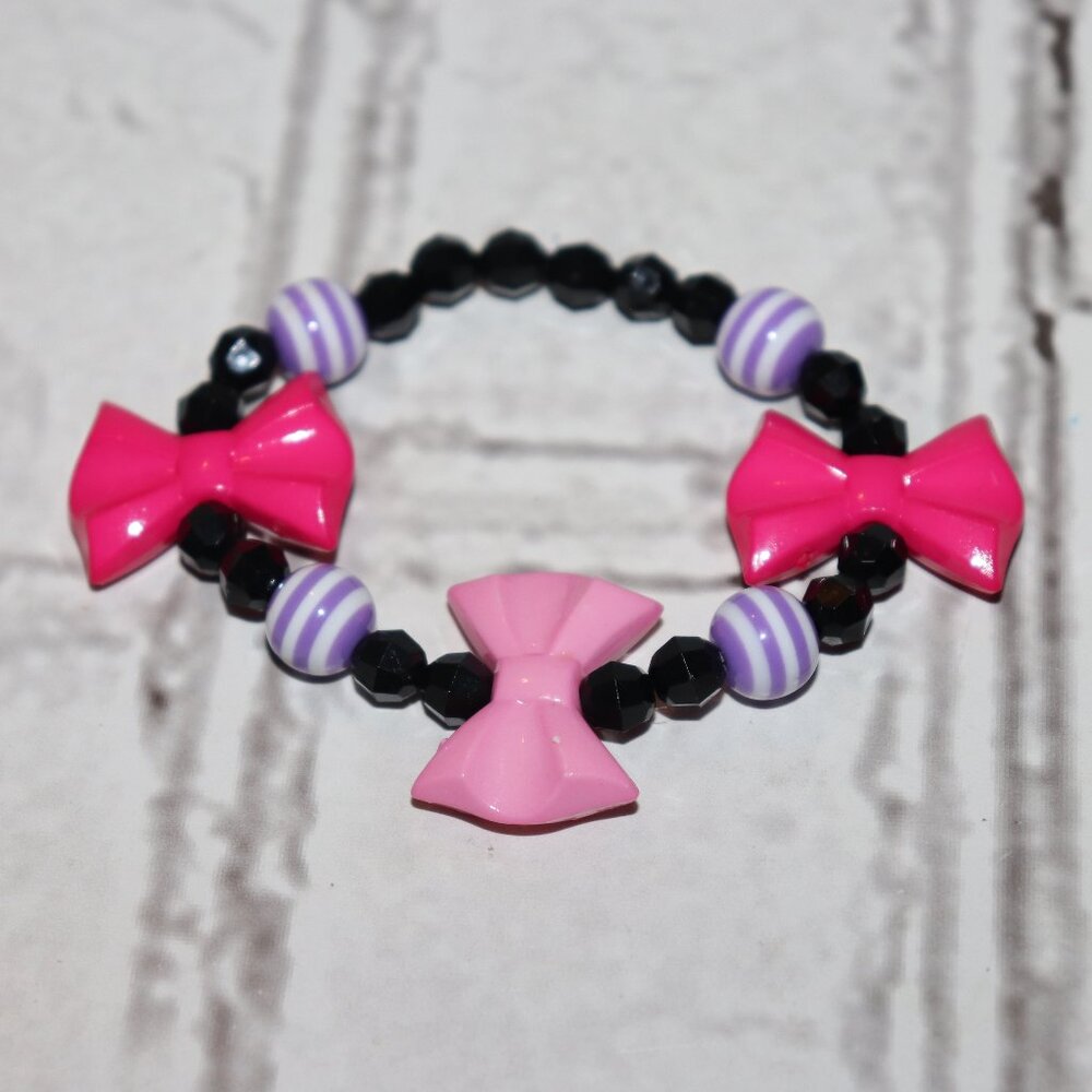 Black, pink and purple bow beaded bracelet 7" NWOT